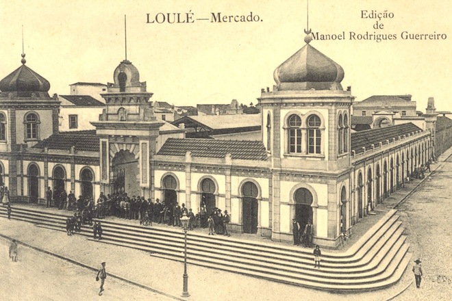 Postal antigo do Mercado Municipal de Loulé